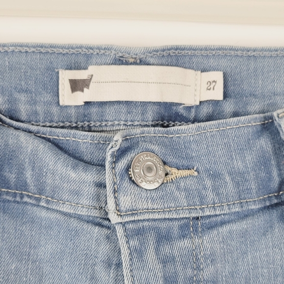 LEVI'S Denim Blue Jean Shorts Size 27 - Picture 6 of 7